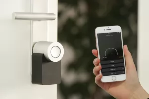 Kunci Pintu Pintar Digital: Perkuat Keamanan Rumah dengan Pemindai Sidik Jari
